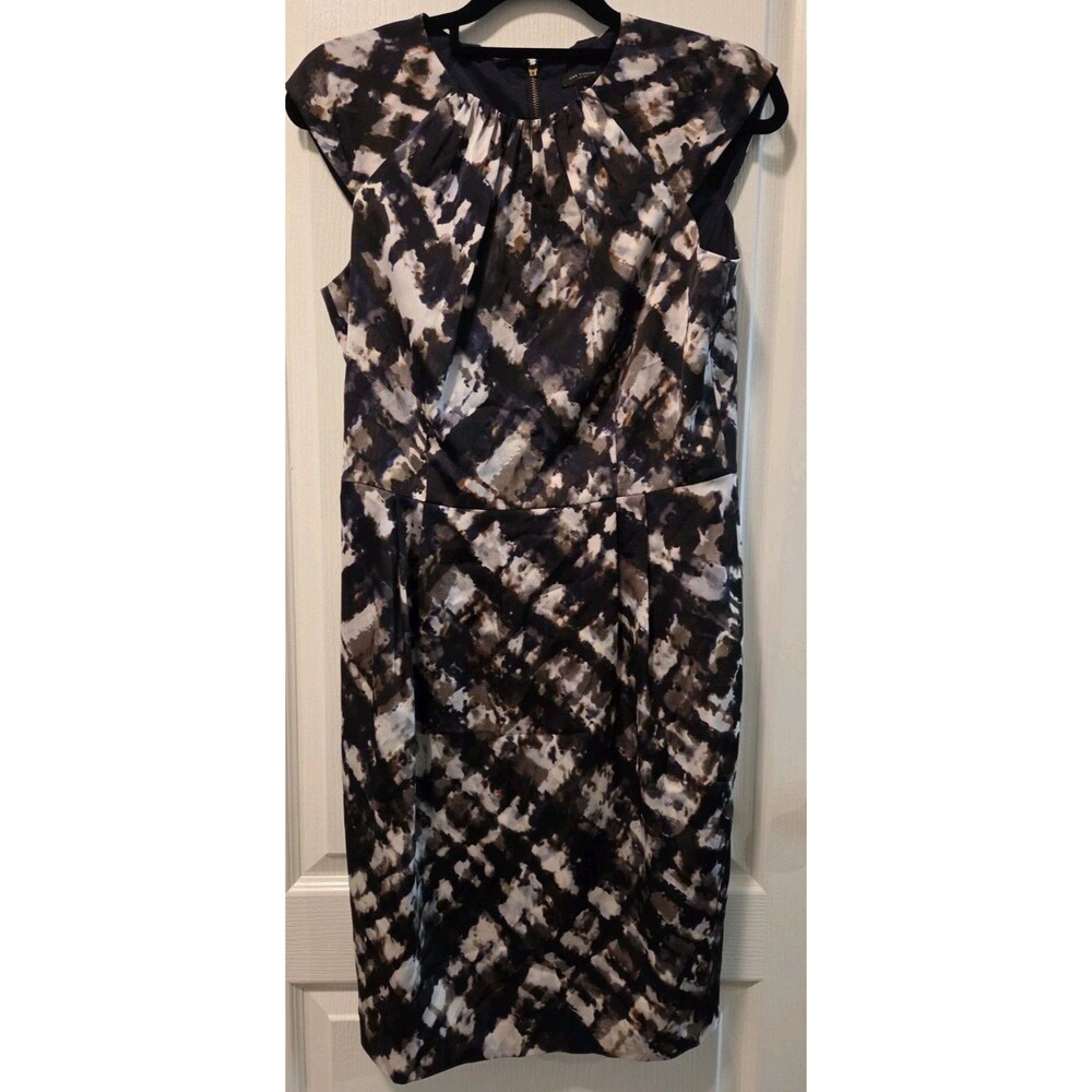 NWT-Ann Taylor Sheath Dress gathered neckline, Black, white, & gray Print-Size 6